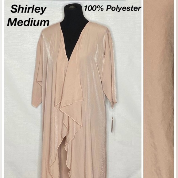 LuLaRoe Tops - LuLaRoe “Shirley” Kimono